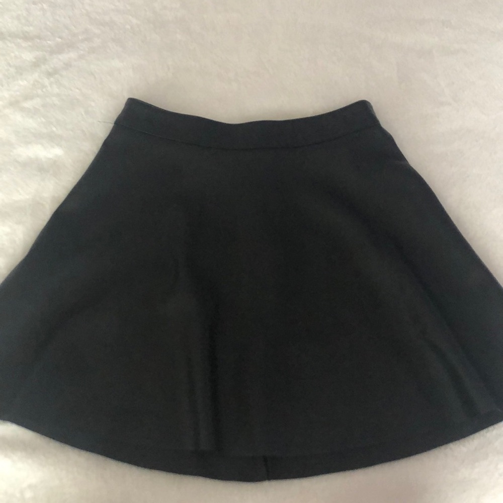 leather skirt